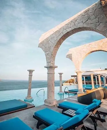 Luxurious Suites With Private Balconies, Vista Encantada Resort, Spa & Retreat