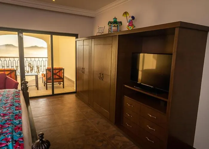 Vista Encantada & 5*