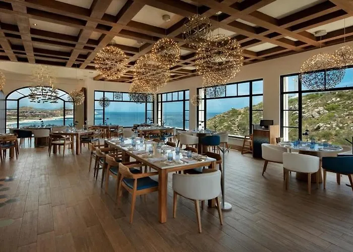 Vista Encantada & Hotel 5*