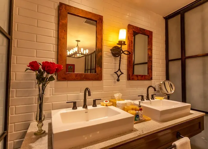 Vista Encantada & Hotel 5*